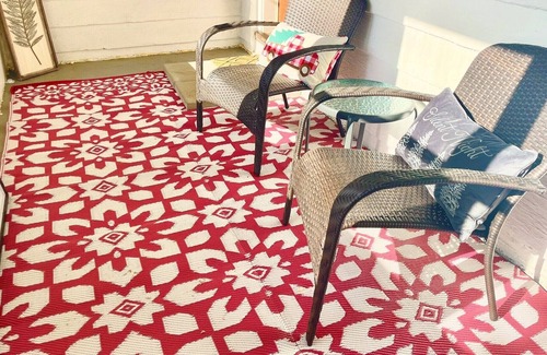 Seymour Casa | Spacious Home Including All Essentials & Free Parking. Cozy.