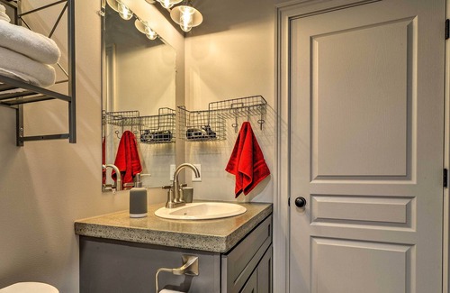 Harrisonburg Casa | Hogar remodelado de Harrisonburg con cargador EV de nivel II