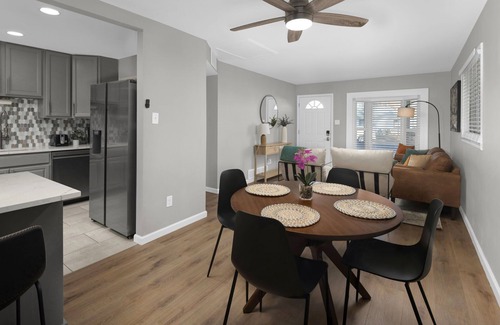 Jewell Heights - Hoffman Heights Casa | Spacious home near Anschutz Medical Campus, DIA & Denver city center