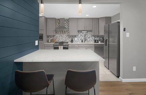 Jewell Heights - Hoffman Heights Casa | Spacious home near Anschutz Medical Campus, DIA & Denver city center