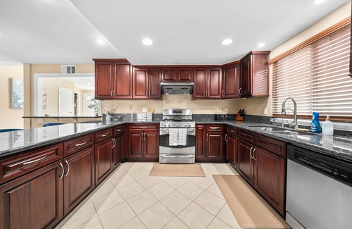 Rowland Heights Casa | Modern Spacious 4BR Home w Pool & Entertainment