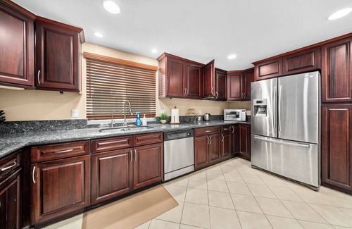 Rowland Heights Casa | Modern Spacious 4BR Home w Pool & Entertainment