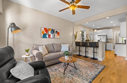 Brewers Hill Casa | Spacious Home Perfect for Families & Groups: Near Fiserv Forum & Brady Street!