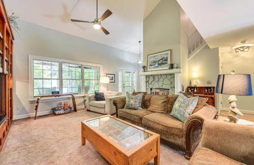 York Casa | Spacious Home with Deck on Shores of Lake Wylie