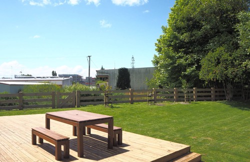 Marewa Casa | Spacious home with large backyard