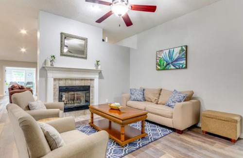 North Northwest Pensacola Casa | Spacious Home with Sunroom, 15 Mi to Pensacola!