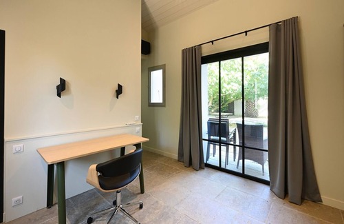 Les Portes-en-Re Casa | Casa espaciosa con piscina y acceso a la playa