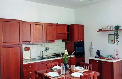 Borgagne Casa | Amplia casa en aldea tranquila cerca del mar: 2 dormitorios, 2 baños y jardín