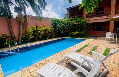 Carapicuiba Casa | Spacious house in Granja Viana