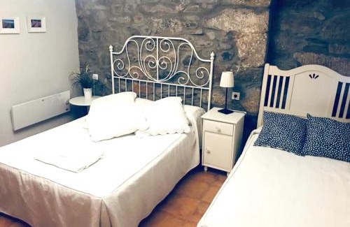 Molinaseca Casa | Spacious House in Molinaseca with Mountain View