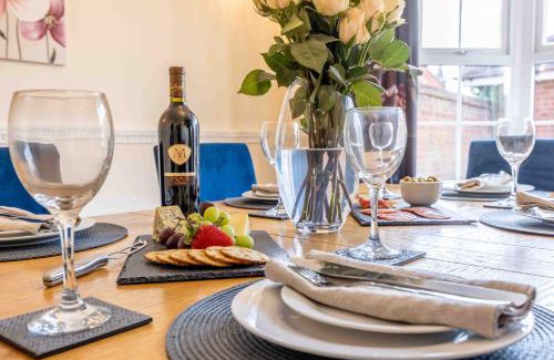 Shrewsbury Apartamento | Spacious house in quiet cul-de-sac near to Hospital
