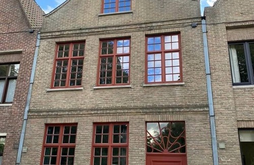 Historical Center Bruges Casa | Amplia casa en el centro histórico de Brujas