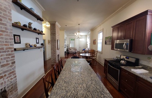 Saint Roch Casa | Spacious house on Elysian Fields. Close to French quarter and Marigny