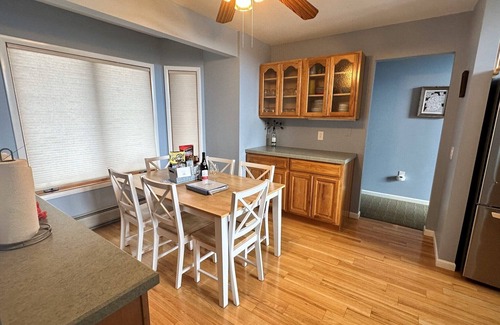 Interlochen Casa | Spacious Interlochen lakefront house with private dock and 5 bedrooms