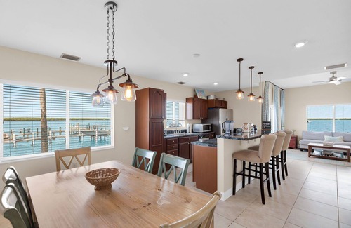 Key Largo Village Casa | Spacious Key Largo Retreat with Dockage & Bay Views
