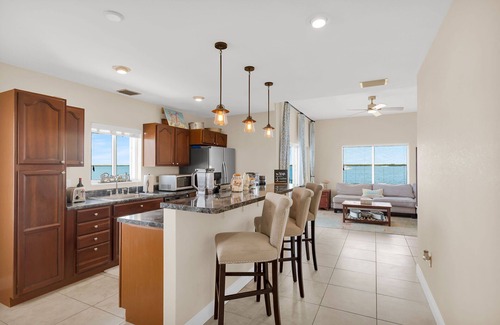 Key Largo Village Casa | Spacious Key Largo Retreat with Dockage & Bay Views