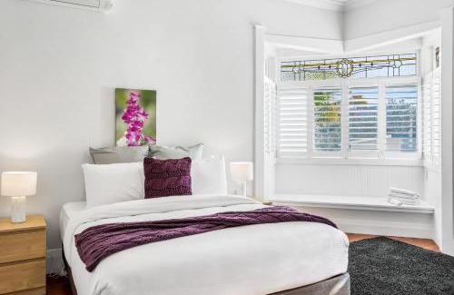 Mount Eden Casa | Spacious Kingsland 4BR Home