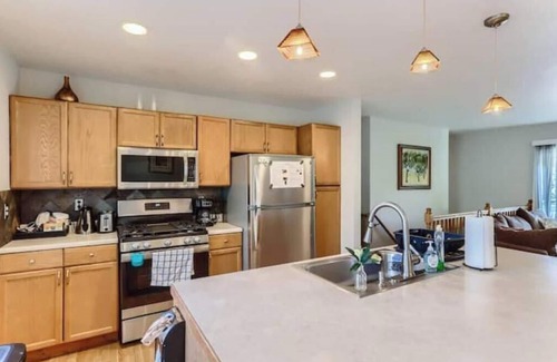 Lafayette Casa | Spacious Lafayette Retreat - 20 Mi to Denver!