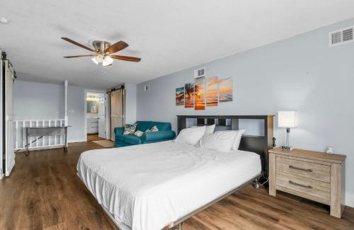 Holiday Beach Casa | Spacious Lagoon Home with Stylish, Modern Décor Throughout! by Dolce Vita Getaways PCB