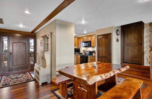 Leavenworth Casa | Spacious Lake Wenatchee Estate With Expansive Deck With Hot Tub, Screened Porch & Mountain Views