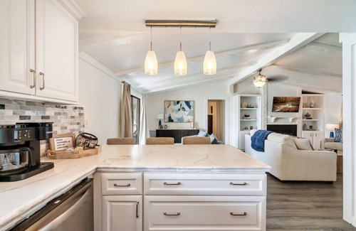 Dandridge Casa | Spacious Lakefront Home: New Private Boat Dock, Boat Ramp, Hot Tub, Game Room