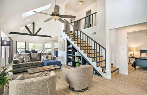 Berryville Casa | Spacious Lakefront Home with Fire Pit and Fun Barn!