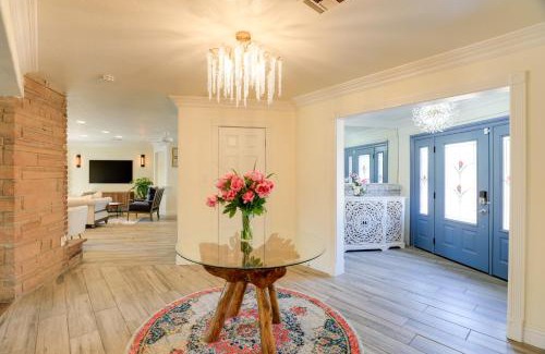 Las Vegas Casa | Spacious Las Vegas Getaway with Private Pool and Spa!