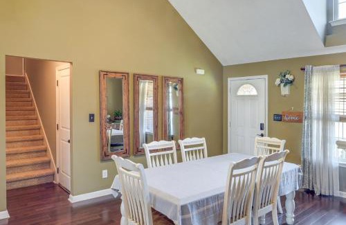 Lebanon Casa | Spacious Lebanon Home with Pool 6 Mi to Downtown!