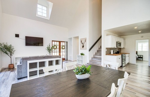 Lexington Casa | Spacious Lexington Home w/ Fire Pit: Hunt & Fish!