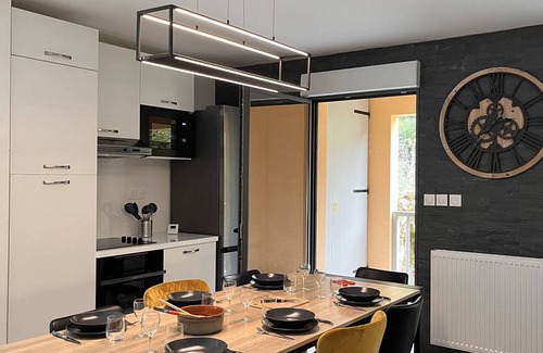 Cauterets Apartamento | Amplio lodge 8 pers, 3 parkings, a 10 min del centro