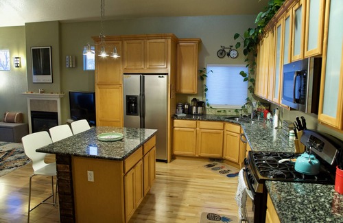 Curtis Park Casa | Spacious Lounging Comfort w/ 500 sqft Rooftop Deck Overlooking Downtown Denver