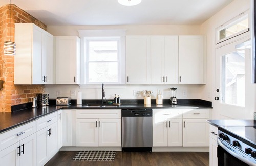 Walnut Hills Casa | Spacious Lux Cincinnati Group Retreat: Sauna/Spa, Fire pit, 5 min DT