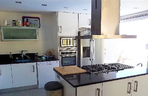 Garrucha Casa | Espaciosa villa independiente de lujo con piscina y mesa de billar