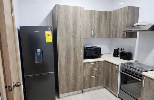 Nungua Apartamento | Spacious Luxury 3Bed Hse in Tema Netflix