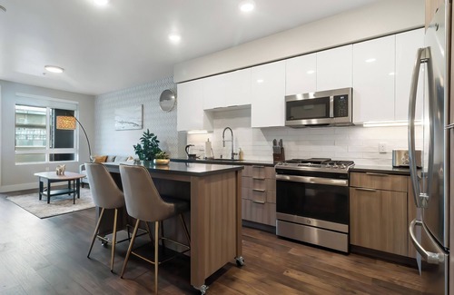 Milpitas Apartamento | Spacious Luxury Apartment in Heart of Bay Area