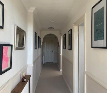 Swanage Apartamento | Spacious luxury flat in Swanage, close to beach with parking