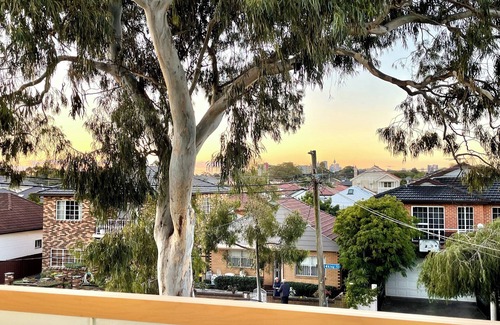 Eastlakes Casa | Spacious Luxury Home in Eastlakes | Minutes from City/Beaches/Airports