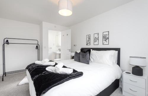 Broad Oak Apartamento | Spacious Luxury House In Canterbury with Free Parking & Garden - Sleeps 7
