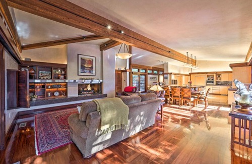 Hailey Casa | Spacious Luxury Retreat with Private Hot Tub and Pool!