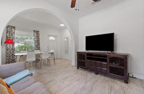 Coral Way Villa | Spacious Miami Retreat