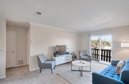 Midland Casa | Spacious Midland Getaway with Balcony