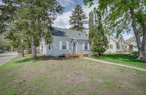 Richfield Casa | Spacious Minneapolis Home Rental 8 Mi to Downtown