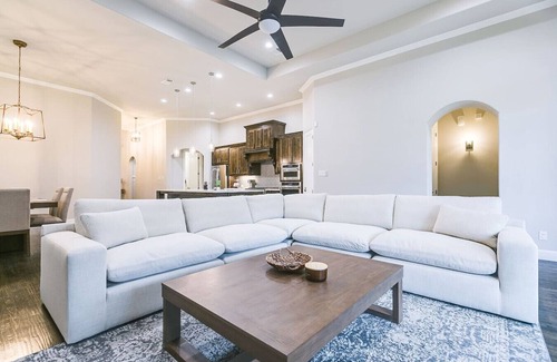 Coppell Casa | Spacious&Modern -4BR/2BA 5MintoDFW