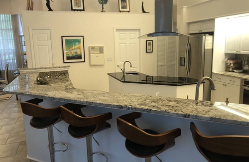 Braden River Casa | Espacioso, moderno, casa de lujo en la comunidad de golf cerrada w piscina privada