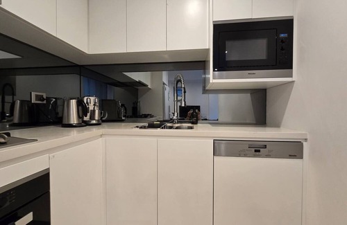 Epping Apartamento | Spacious Modern Apartment with Private Garden
