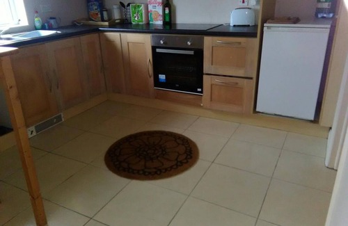 Cloonfad Casa | Amplia casa de campo moderna de 4 dormitorios / 2 pisos