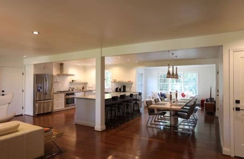 Middleburg Casa | Spacious Modern Home on Middleburg Horse Farm