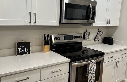 Northwest Pensacola Apartamento | Spacious modern living