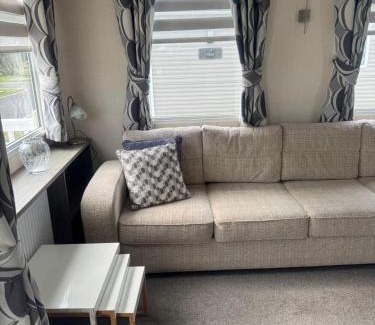 Lossiemouth Complejo | Spacious Modern Seaside Caravan