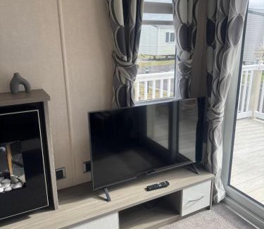 Lossiemouth Complejo | Spacious Modern Seaside Caravan